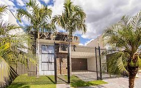 Casa Munique Maringa Com Piscina Ar Condicionado e Churrasqueira